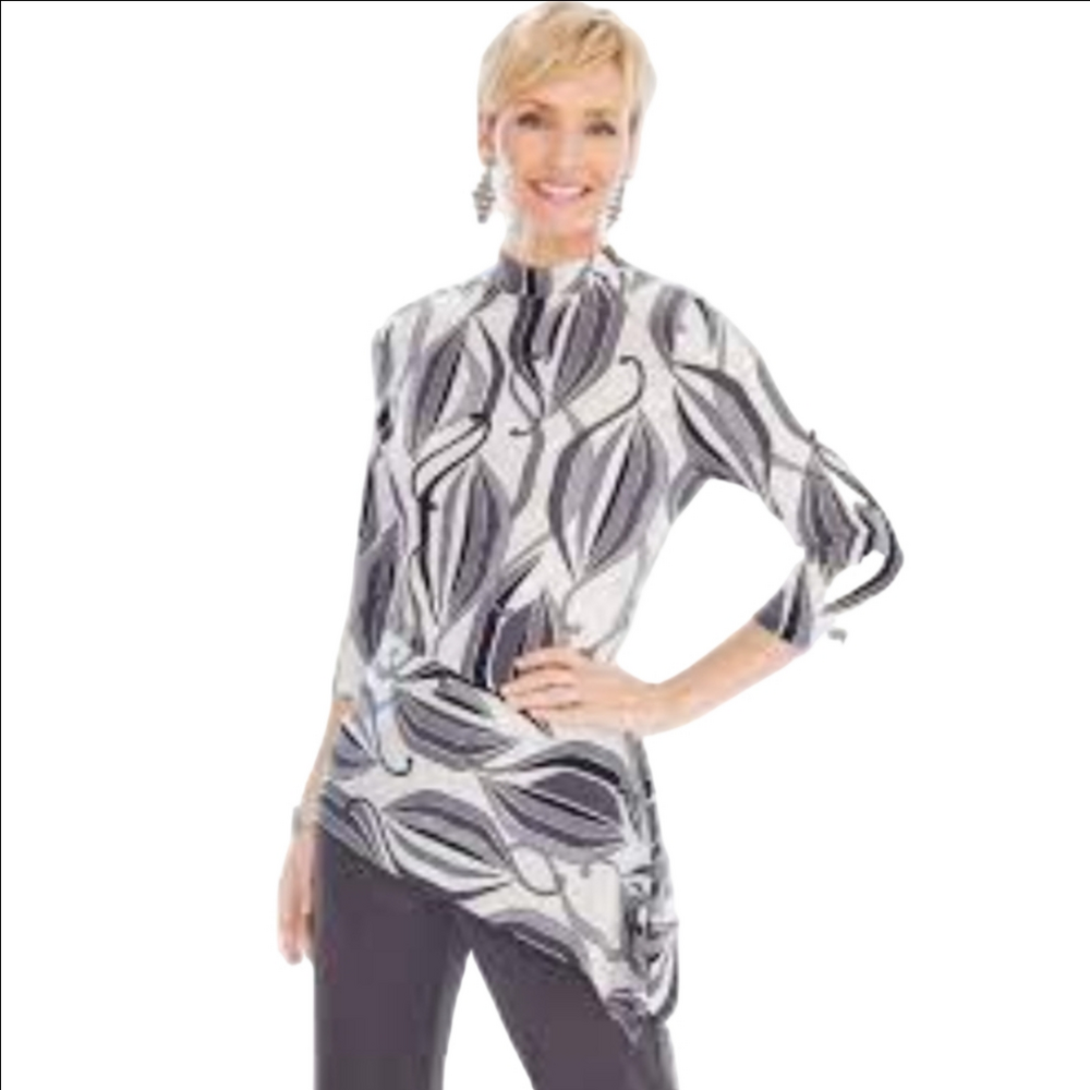 Chico's Travelers Classic Magnetic Deco Top Size 3 (XL), Mock Neckline.